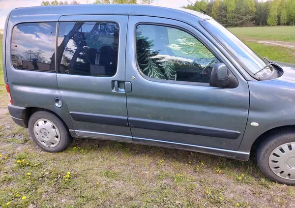 mazowieckie Citroen Berlingo cena 10000 przebieg: 262400, rok produkcji 2005 z Łochów